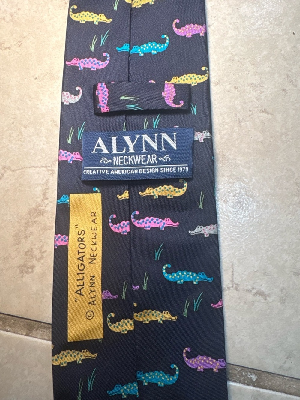 ALYNN Neckwear Multi Color “Alligators” Navy Silk Tie - Picture 2 of 3